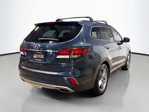 Used 2018 Hyundai Santa Fe AWD image 6
