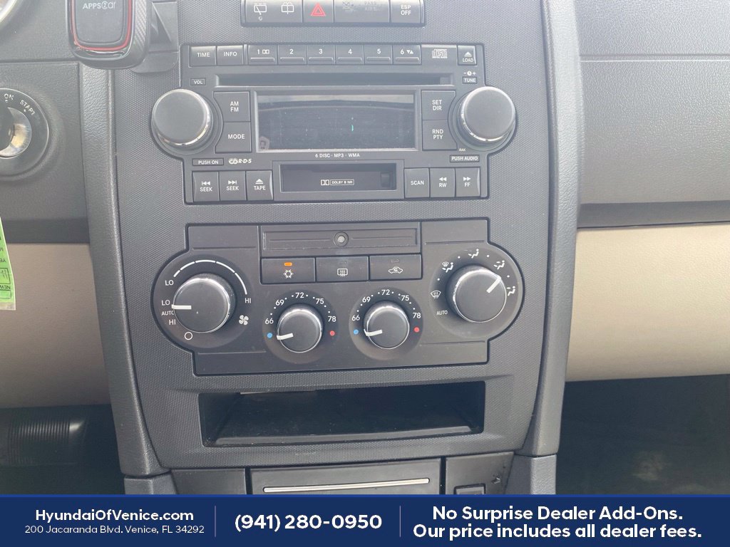 Used 2005 Dodge Magnum R/T w/ Convenience Group II RWD image 12