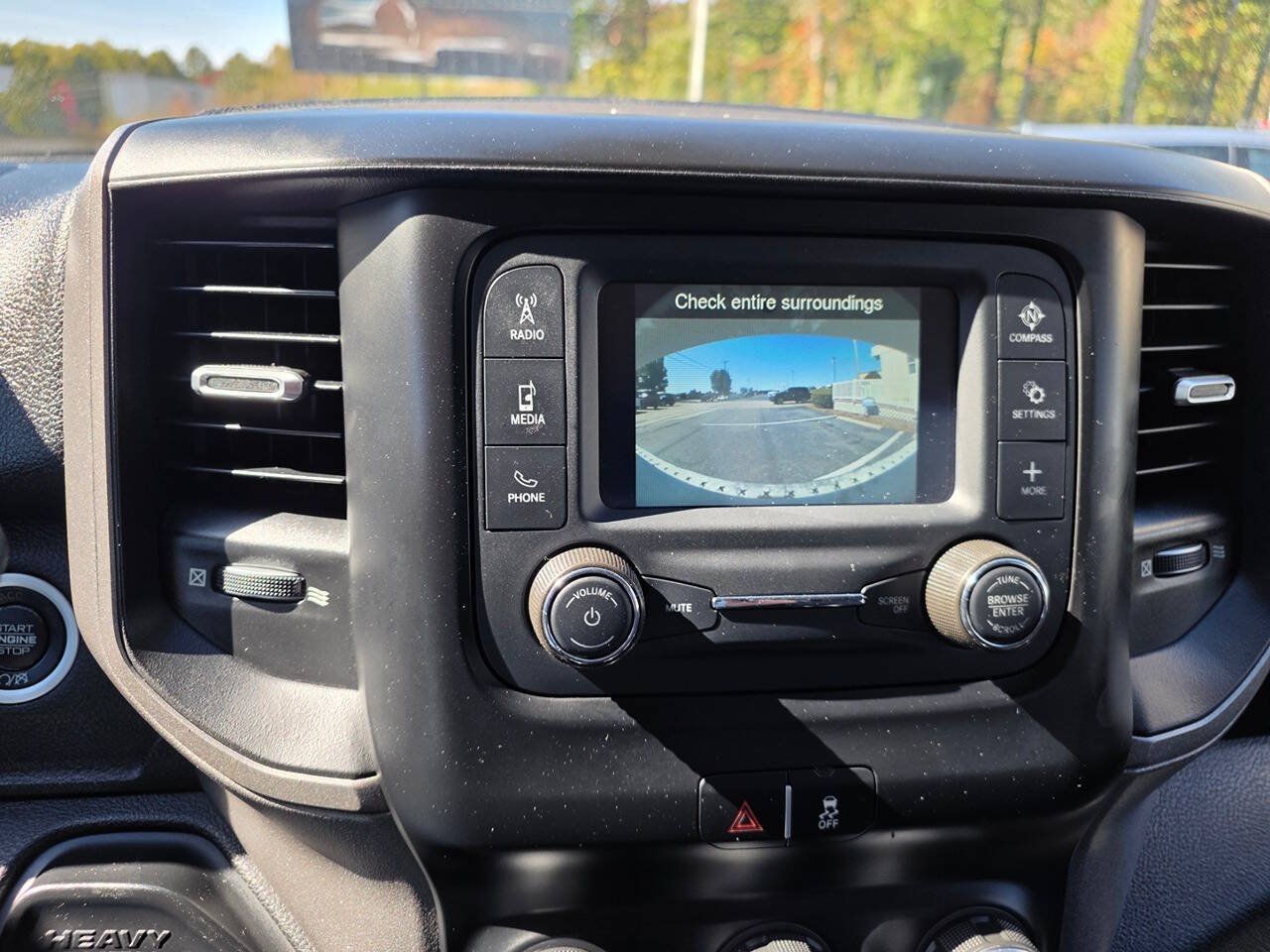 Used 2019 RAM 3500 Tradesman w/ Chrome Appearance Group AWD/4WD image 28