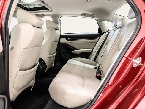 Used 2021 Honda Accord Touring image 28