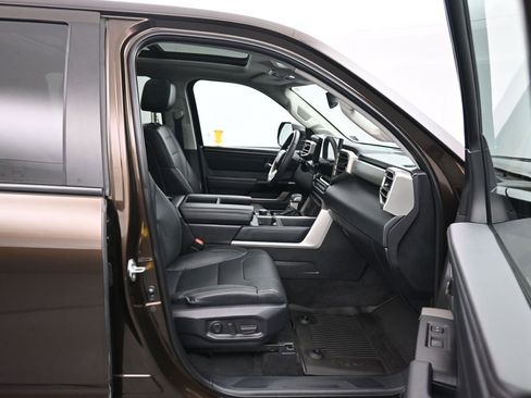 Used 2024 Toyota Tundra Limited image 53