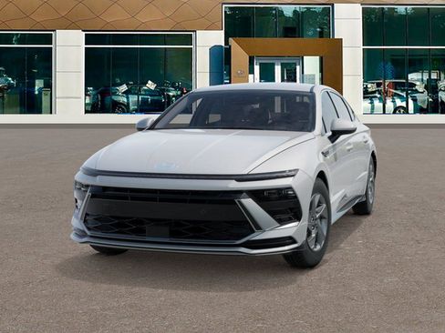 New 2026 Hyundai Sonata SE FWD image 6