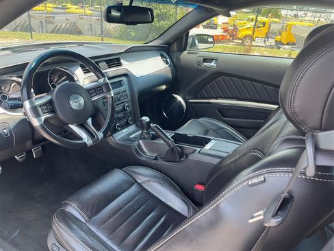Used 2014 Ford Mustang GT Premium RWD image 9
