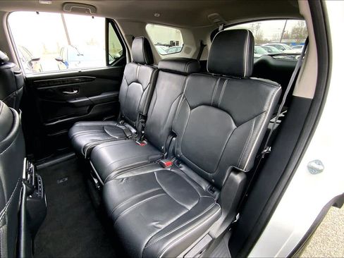 Used 2023 Honda Pilot Elite image 21