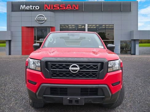 Used 2023 Nissan Frontier S w/ Technology Package image 2