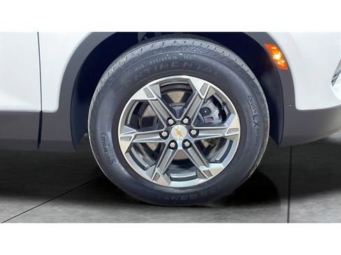 Used 2024 Chevrolet Blazer LT w/ Convenience Package AWD/4WD image 5