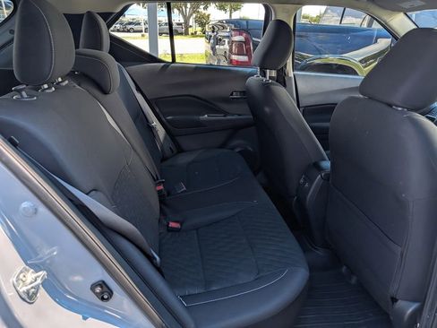 Used 2021 Nissan Kicks SV FWD image 28