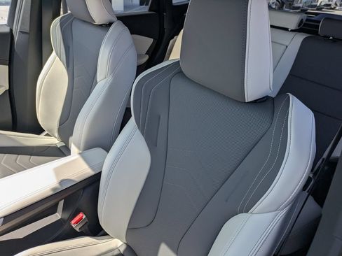 New 2026 BMW X1 xDrive28i w/ Technology Package AWD/4WD image 8