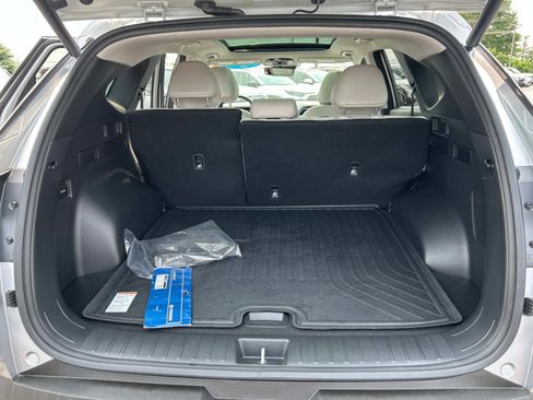 Used 2024 Hyundai Tucson Limited image 12