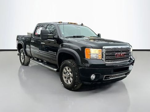 Used 2012 GMC Sierra 2500 Denali image 3