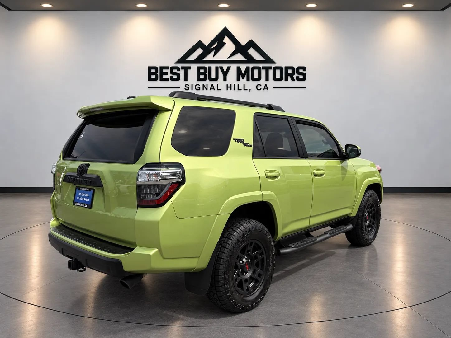 Used 2023 Toyota 4Runner TRD Off-Road Premium AWD/4WD image 8