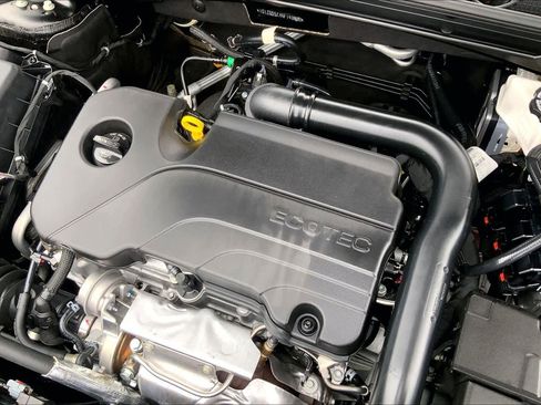 Certified 2024 Chevrolet Malibu RS image 30