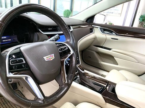 Used 2016 Cadillac XTS Luxury AWD/4WD image 9