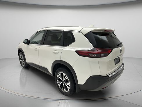 Used 2023 Nissan Rogue SV w/ SV Premium B Package AWD/4WD image 5