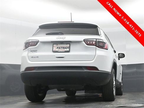 New 2025 Jeep Compass Sport w/ Mopar Graphics Package image 38