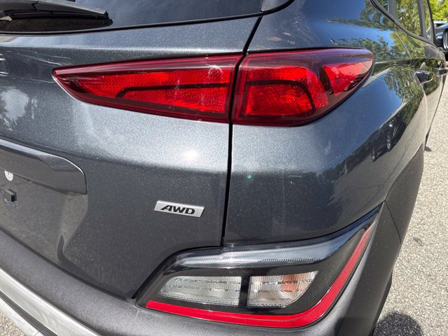 Used 2023 Hyundai Kona SEL AWD/4WD image 33