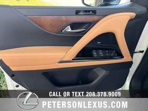 New 2026 Lexus LX 600 4WD w/ Luxury Package image 27