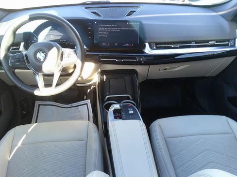 Used 2023 BMW X1 xDrive28i image 23