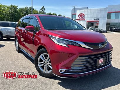 Used 2022 Toyota Sienna Limited