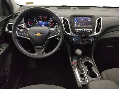 Used 2022 Chevrolet Equinox LT w/ Driver Convenience Package image 22