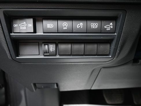 Used 2023 Toyota Tundra SR5 w/ SR5 Convenience Package AWD/4WD image 16