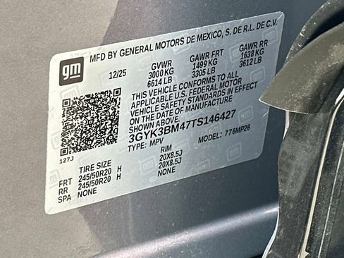 New 2026 Cadillac Optiq Luxury 1 image 18