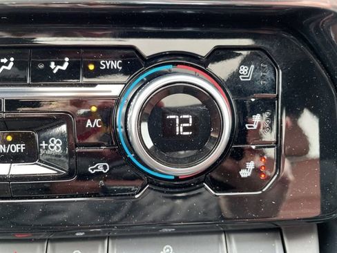 Used 2025 GMC Sierra 2500 Denali Ultimate w/ Max Trailering Package image 22