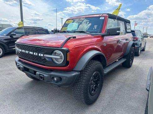 Used 2023 Ford Bronco Wildtrak AWD/4WD image 15