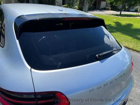 Used 2015 Porsche Macan S image 26