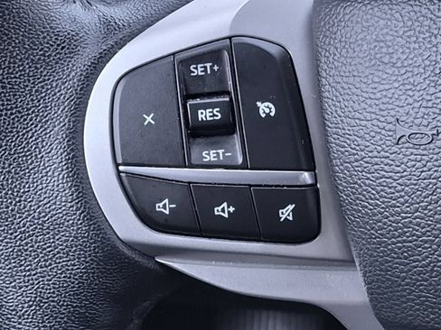 Used 2023 Ford Explorer XLT w/ Equipment Group 202A AWD/4WD image 23