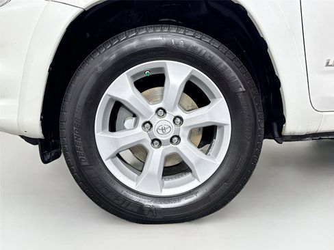 Used 2012 Toyota RAV4 Limited w/ Navigation Value Pkg image 35