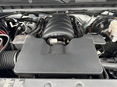 Used 2017 Chevrolet Silverado 1500 LT w/ All Star Edition AWD/4WD image 29