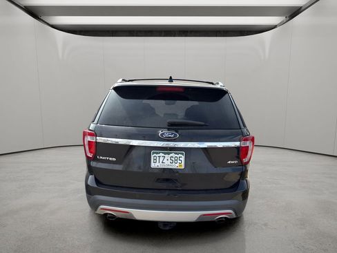 Used 2016 Ford Explorer Limited image 3