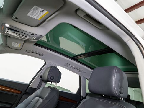 Used 2022 Audi Q5 2.0T Premium Plus image 16