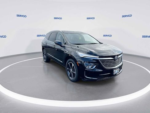 Used 2023 Buick Enclave Premium FWD image 2