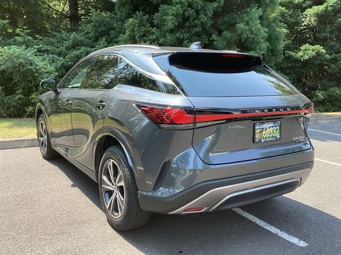 Used 2024 Lexus RX 350 AWD w/ Technology Package image 10