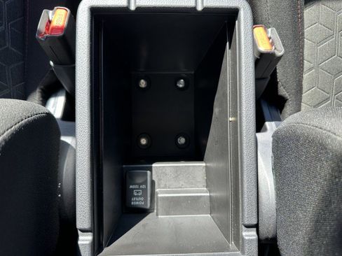 Used 2024 Mitsubishi Outlander Sport LE image 27