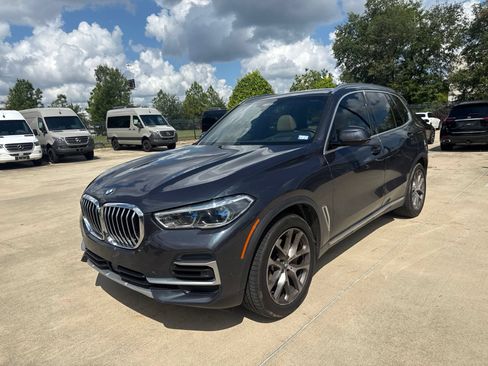 Used 2022 BMW X5 xDrive40i w/ Executive Package AWD/4WD image 8
