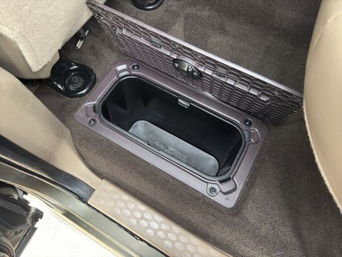 Used 2012 RAM 2500 Laramie w/ Protection Group image 21