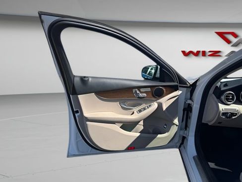 Used 2019 Mercedes-Benz C 300 4MATIC Sedan image 14