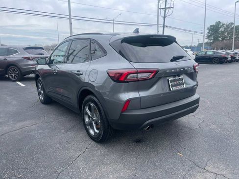 Used 2025 Ford Escape ST-Line image 3