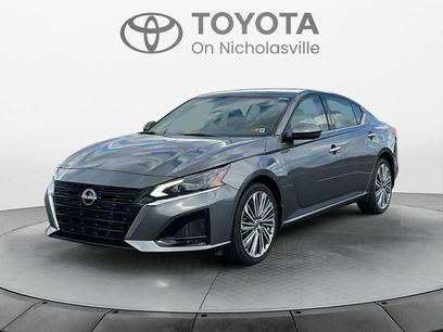 Used 2023 Nissan Altima 2.5 SL