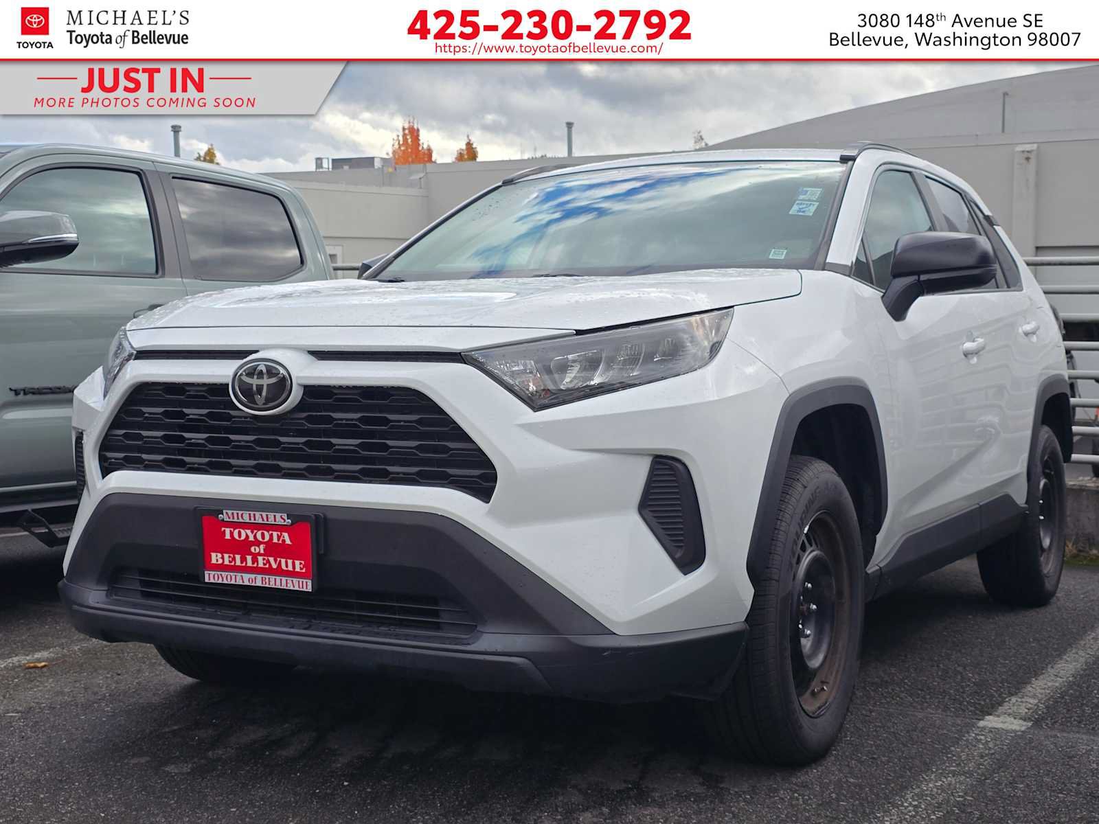 Used 2019 Toyota RAV4 LE w/ All Weather Liner Package AWD/4WD image 1
