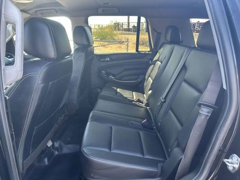 Used 2019 Chevrolet Tahoe 4WD w/ Remote Keyless Entry Package image 18