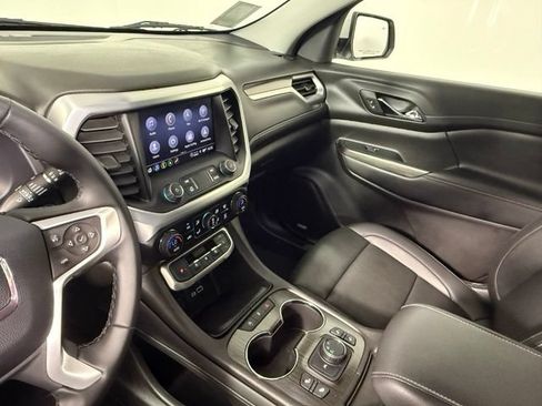 Used 2023 GMC Acadia SLT FWD image 27