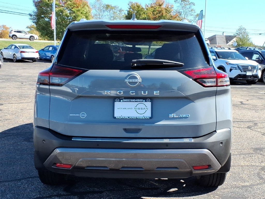 Certified 2023 Nissan Rogue SL w/ SL Premium Package AWD/4WD image 4