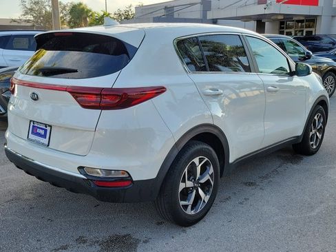 Used 2021 Kia Sportage LX image 6