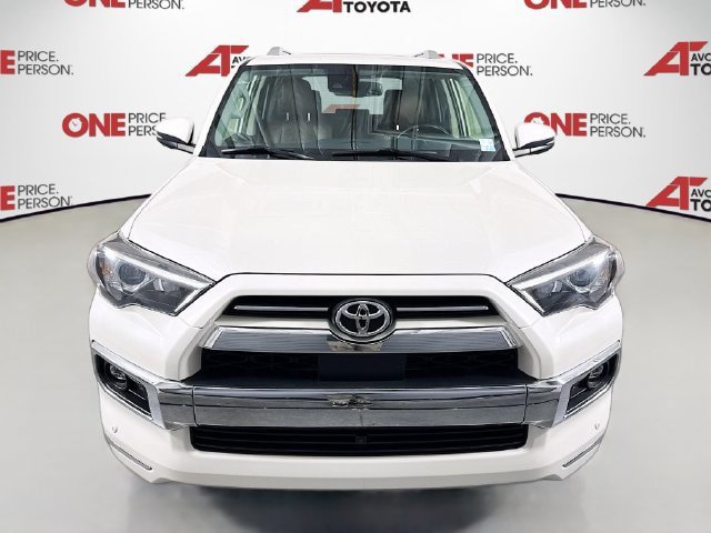 Used 2023 Toyota 4Runner Limited AWD/4WD image 3