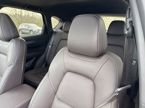 New 2025 MAZDA CX-5 Signature image 16