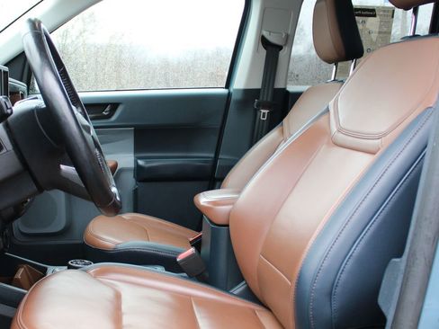 Used 2022 Ford Maverick Lariat w/ Lariat Luxury Package image 17